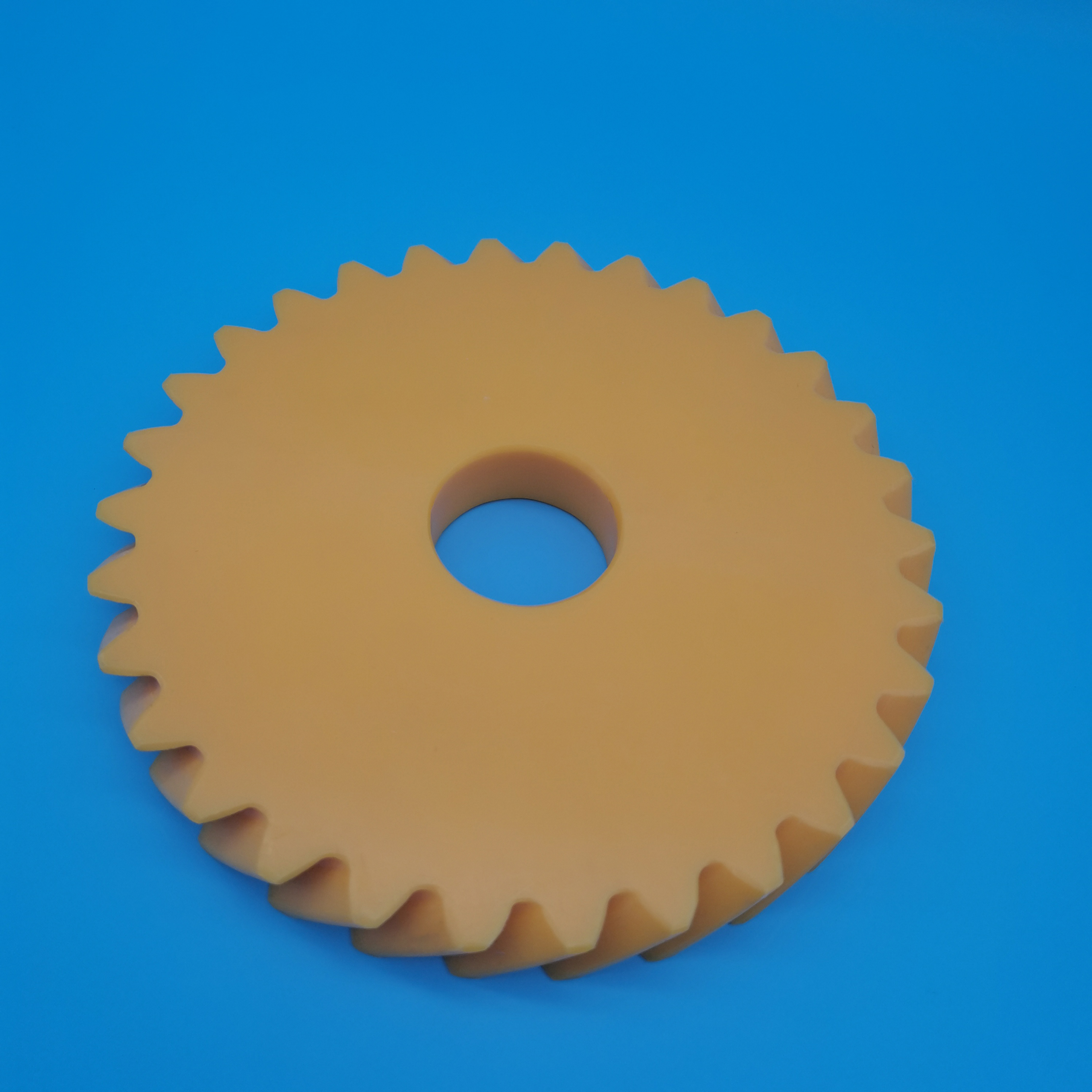 UHMWPE Helical Gear with High Anti-Impact Resistance