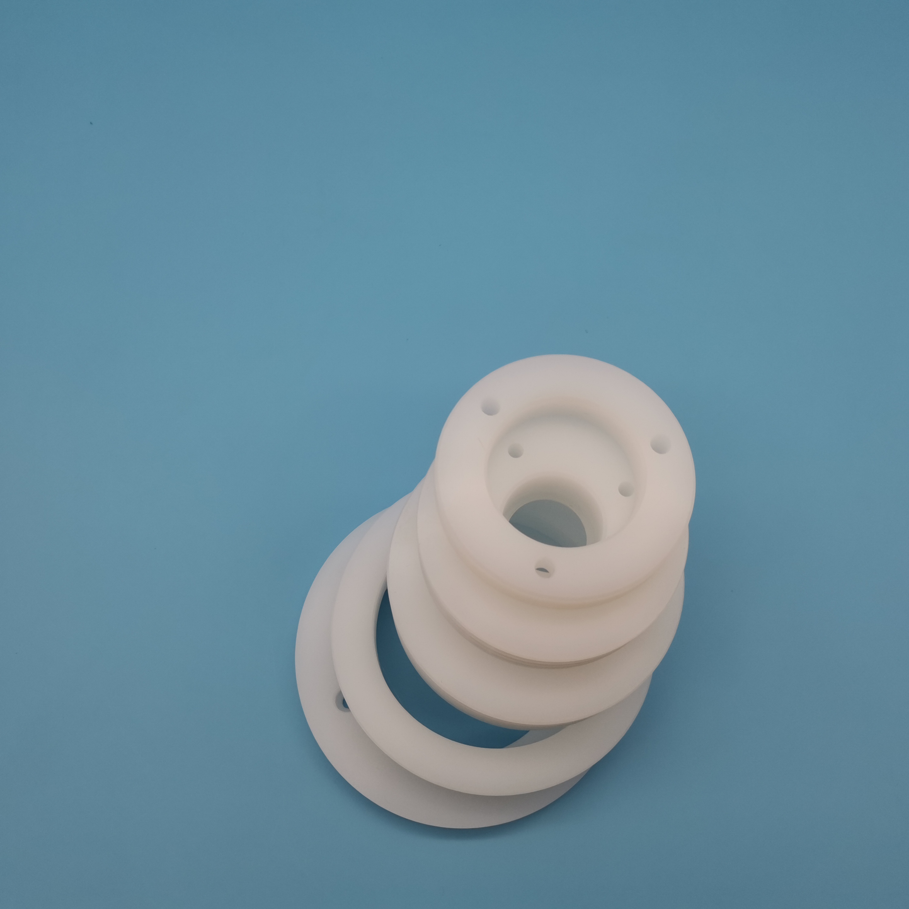 UHMWPE Made of High Wear Resistance Wire Wheel
