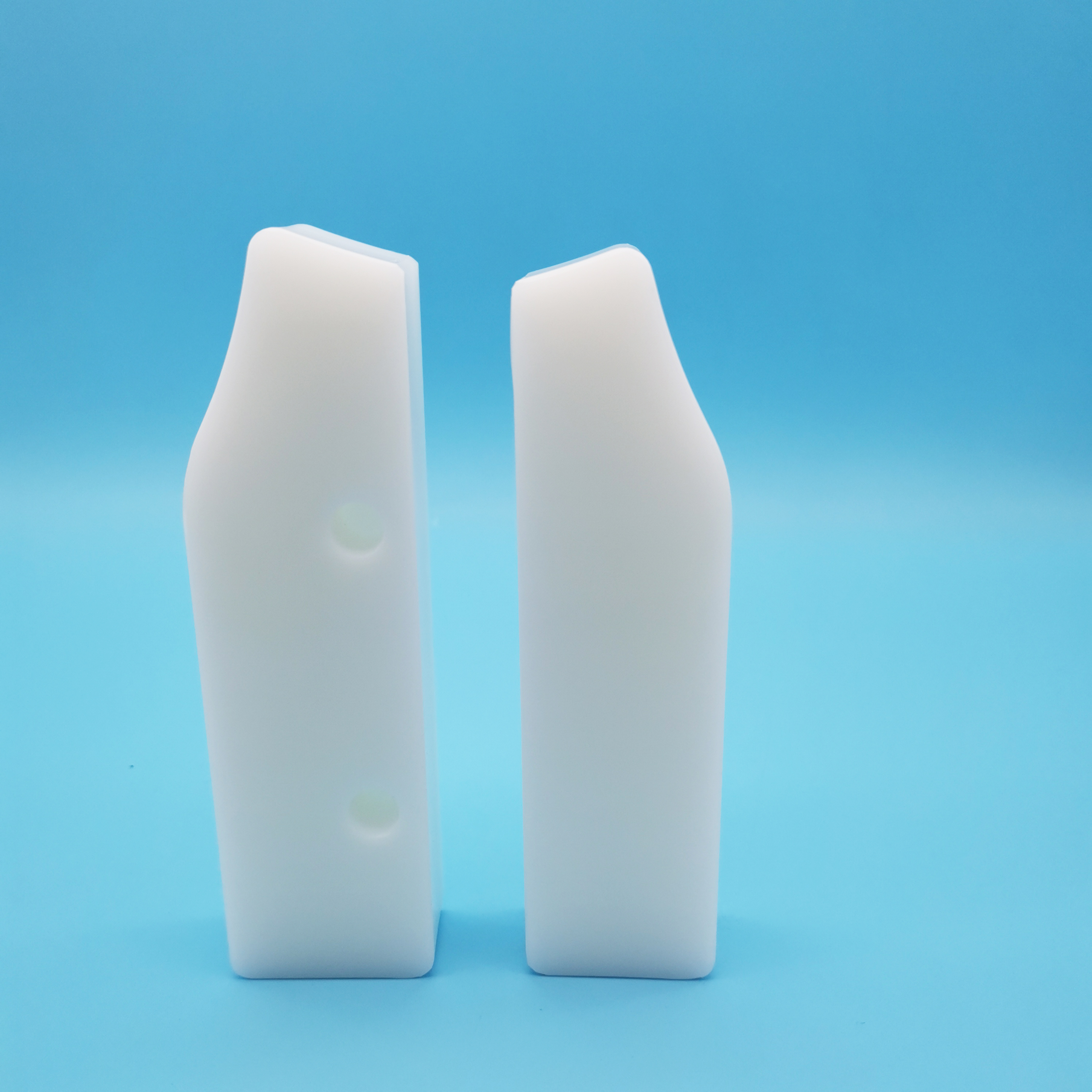 UHMWPE Guide Block 1