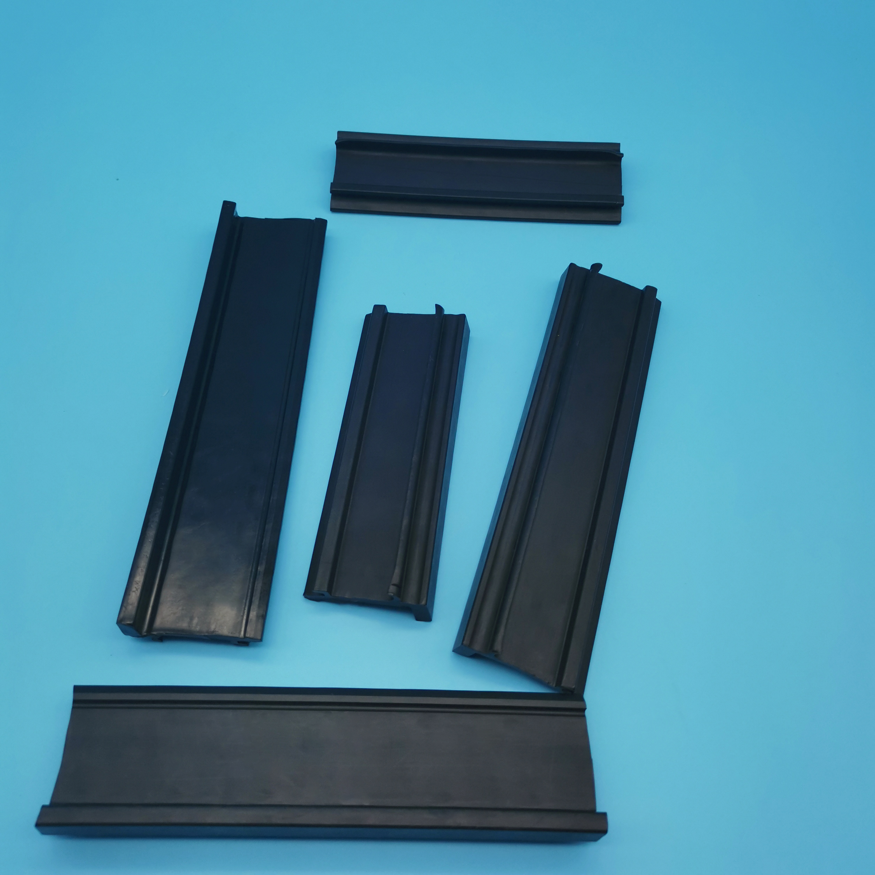 UHMWPE High Wear Resistant Guide Rail